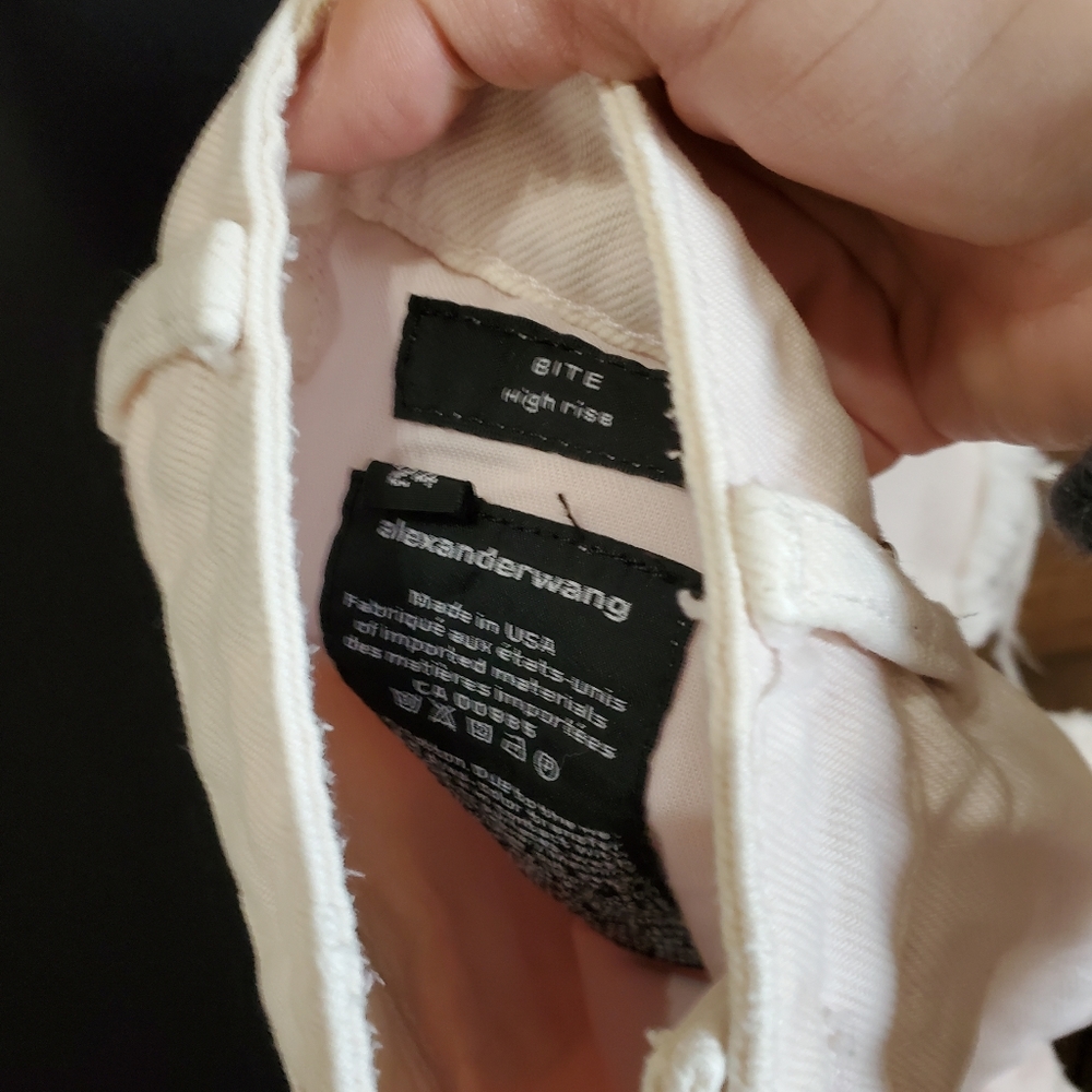LAST CHANCE Alexander Wang Bite High Rise Shorts - Picture 5 of 5